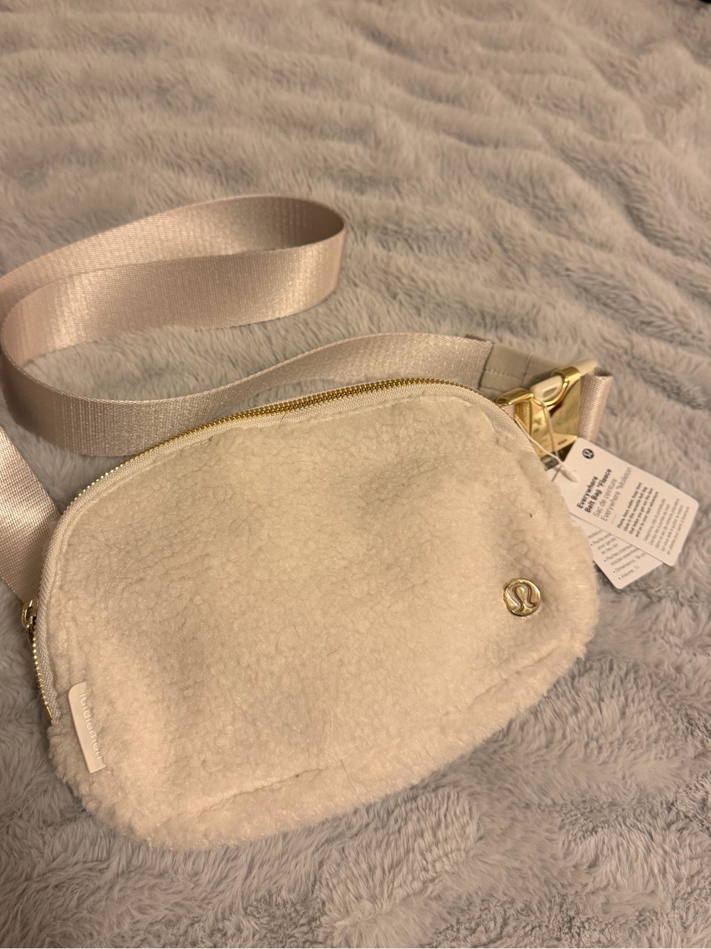 Lululemon Everywhere Belt Bag 1L Fleece